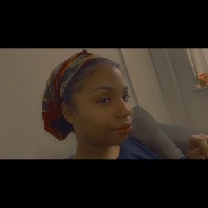 Meet your Posher, Daisha